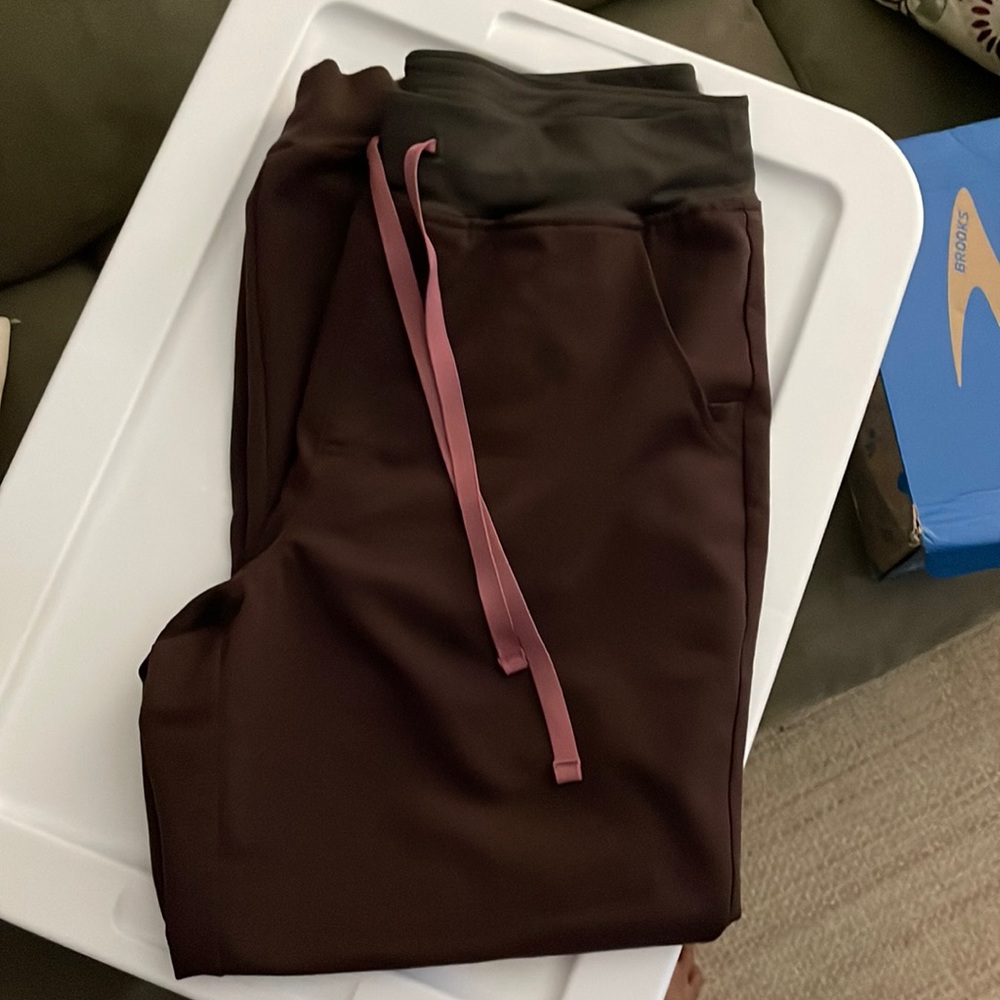 Figs scrub pants